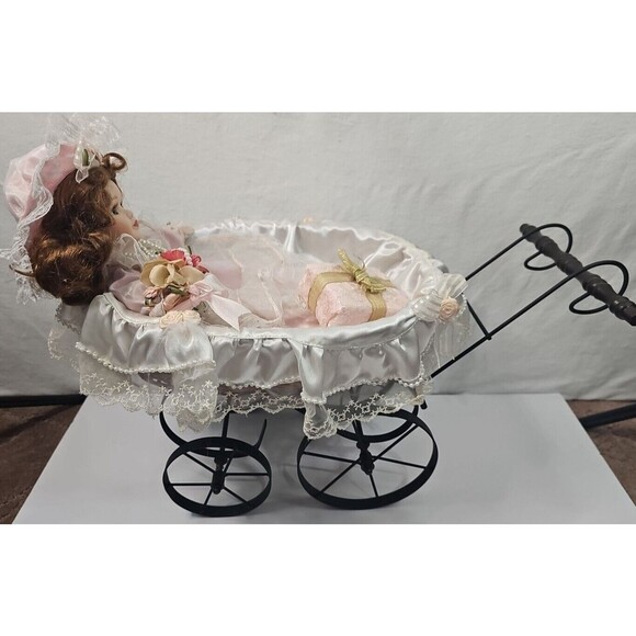 VG 12" Porcelain Doll in 2'x1.5"x1.5" Musical Wicker Basket Carriage Stroller - Picture 4 of 8